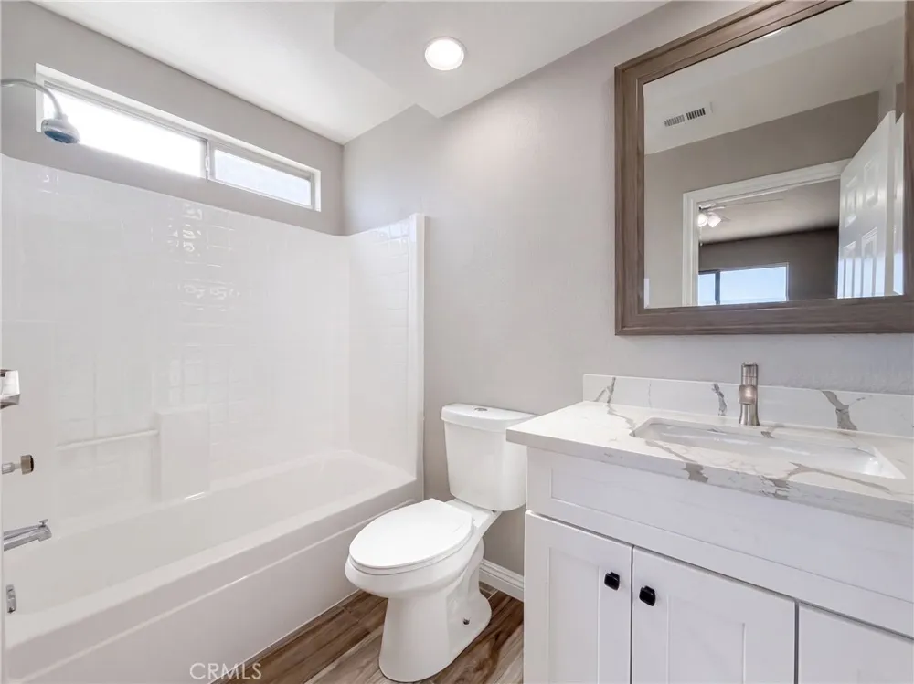16960 Sorrento Victorville, CA 92395