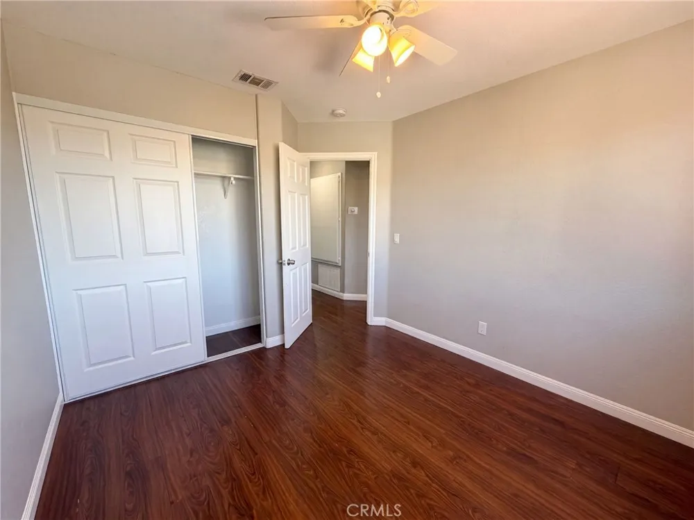 16960 Sorrento Victorville, CA 92395
