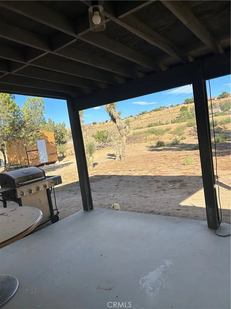 7621 Alston Avenue Hesperia, CA 92345