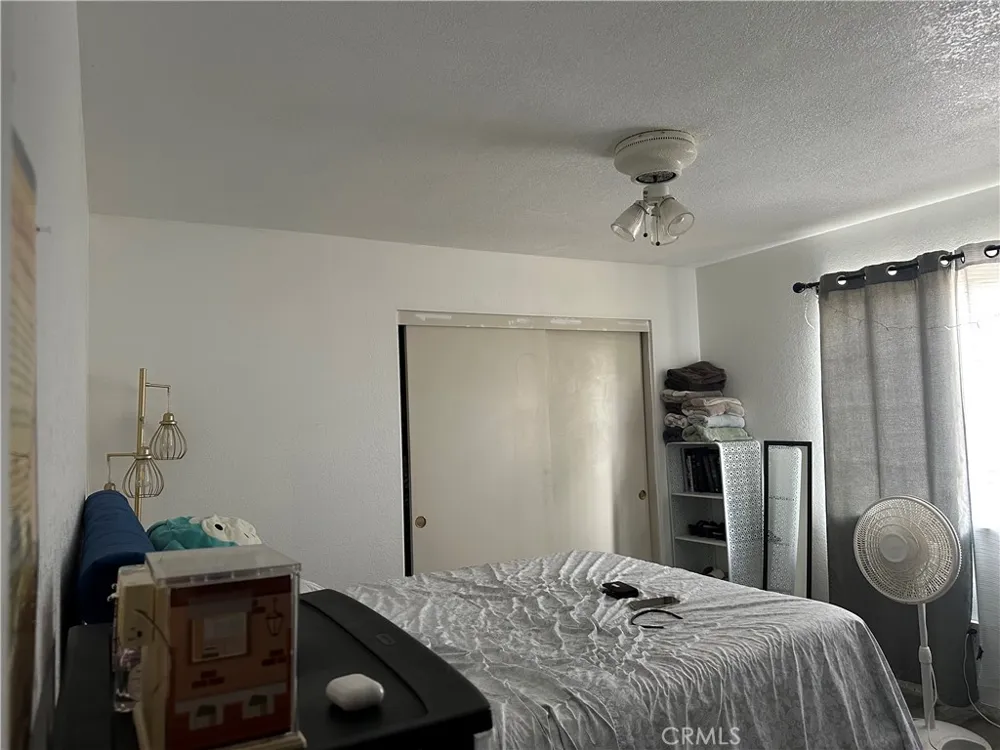 7621 Alston Avenue Hesperia, CA 92345