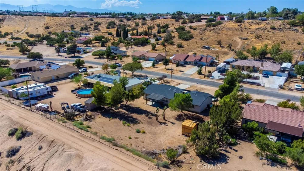 7621 Alston Avenue Hesperia, CA 92345