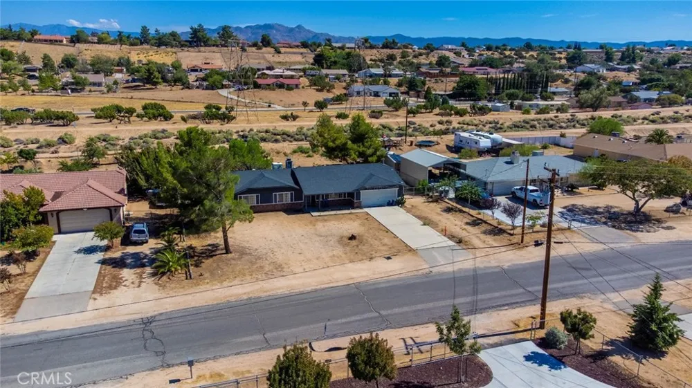 7621 Alston Avenue Hesperia, CA 92345