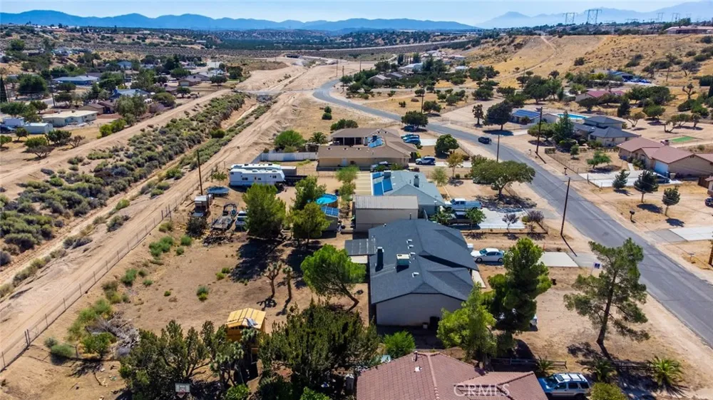 7621 Alston Avenue Hesperia, CA 92345