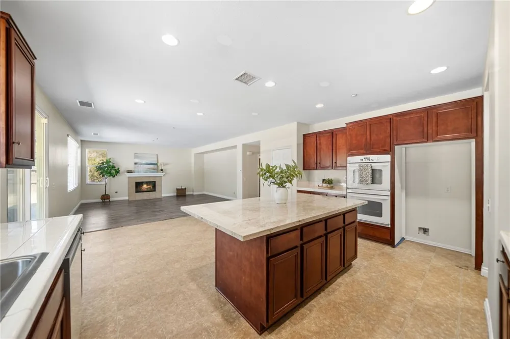 9511 Capitan Court Riverside, CA 92508