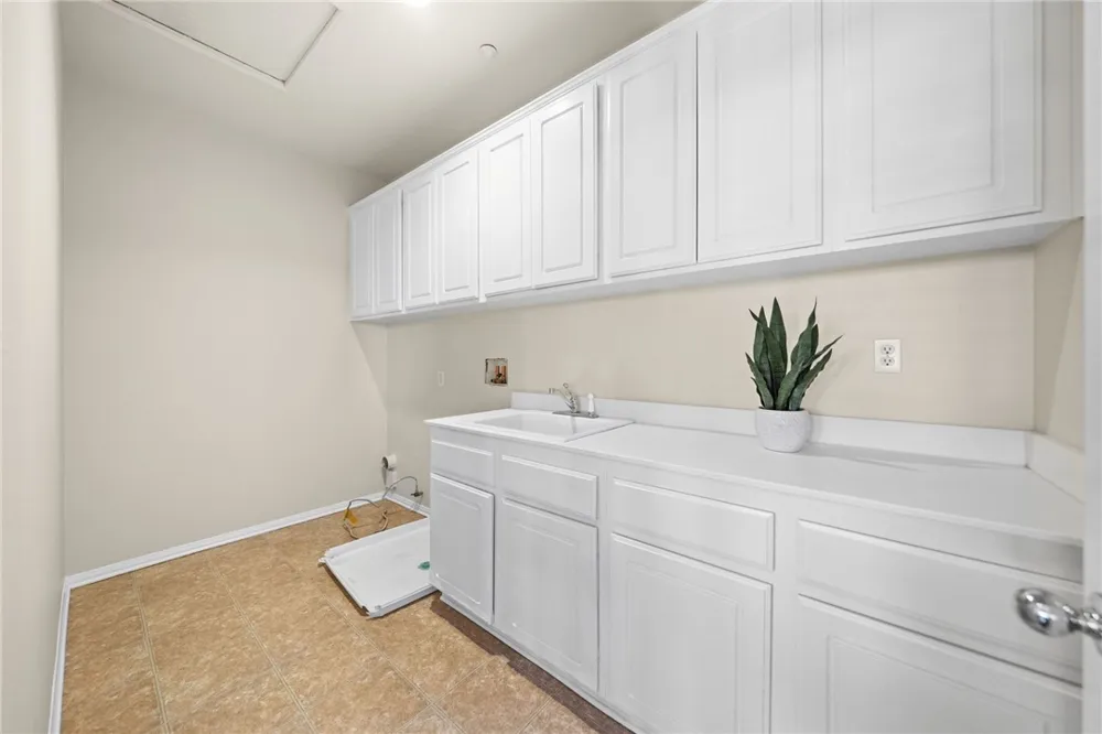 9511 Capitan Court Riverside, CA 92508
