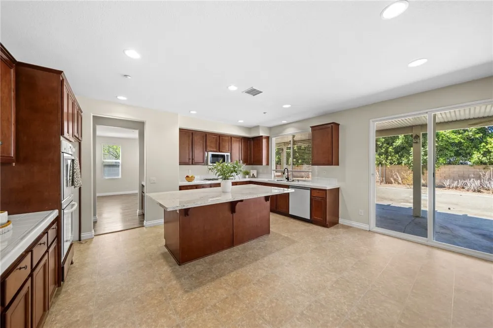 9511 Capitan Court Riverside, CA 92508