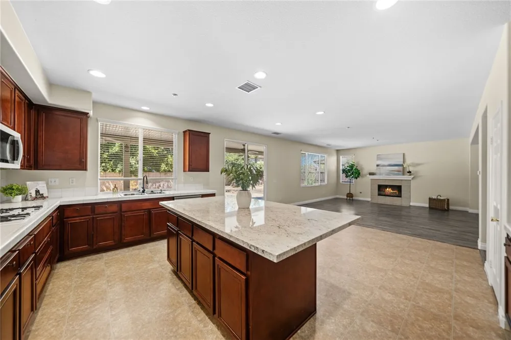 9511 Capitan Court Riverside, CA 92508