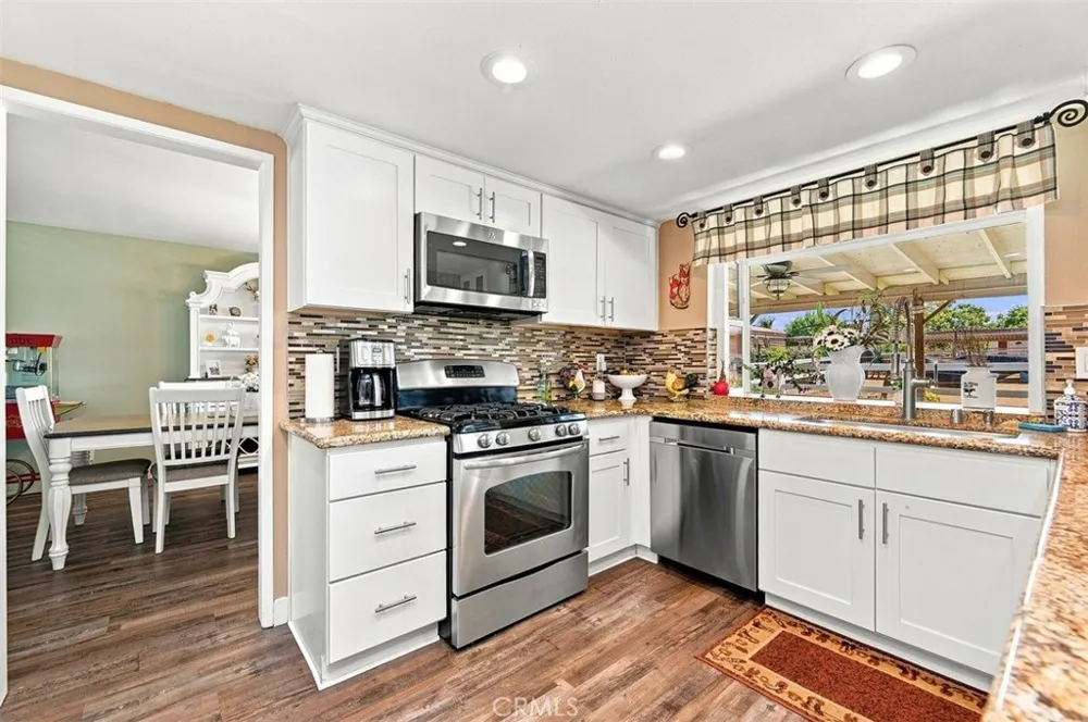 11518 RANGE VIEW Jurupa Valley, CA 91752