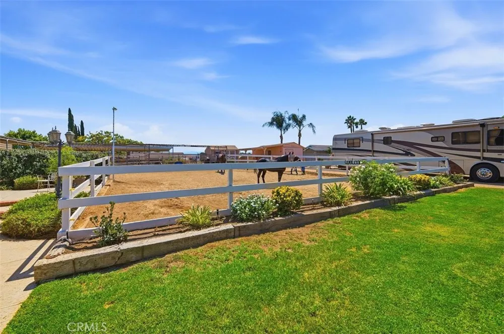 11518 RANGE VIEW Jurupa Valley, CA 91752