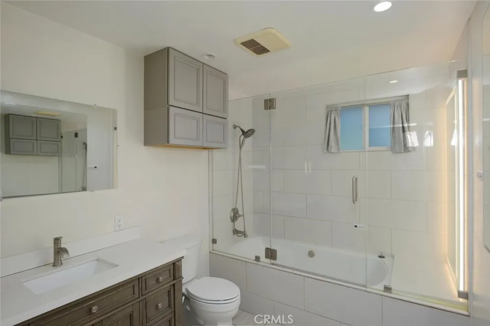 3803 Piedmont Highland, CA 92346
