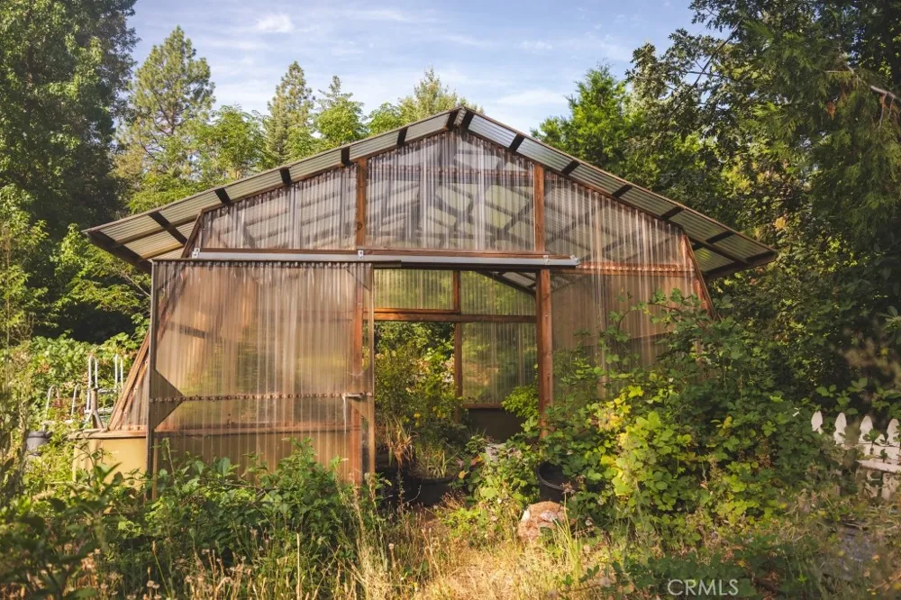 5576 Forbestown Road Forbestown, CA 95941