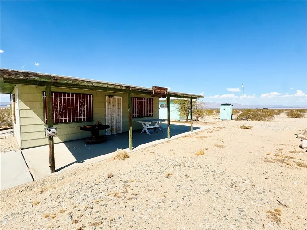80250 El Paseo 29 Palms, CA 92277
