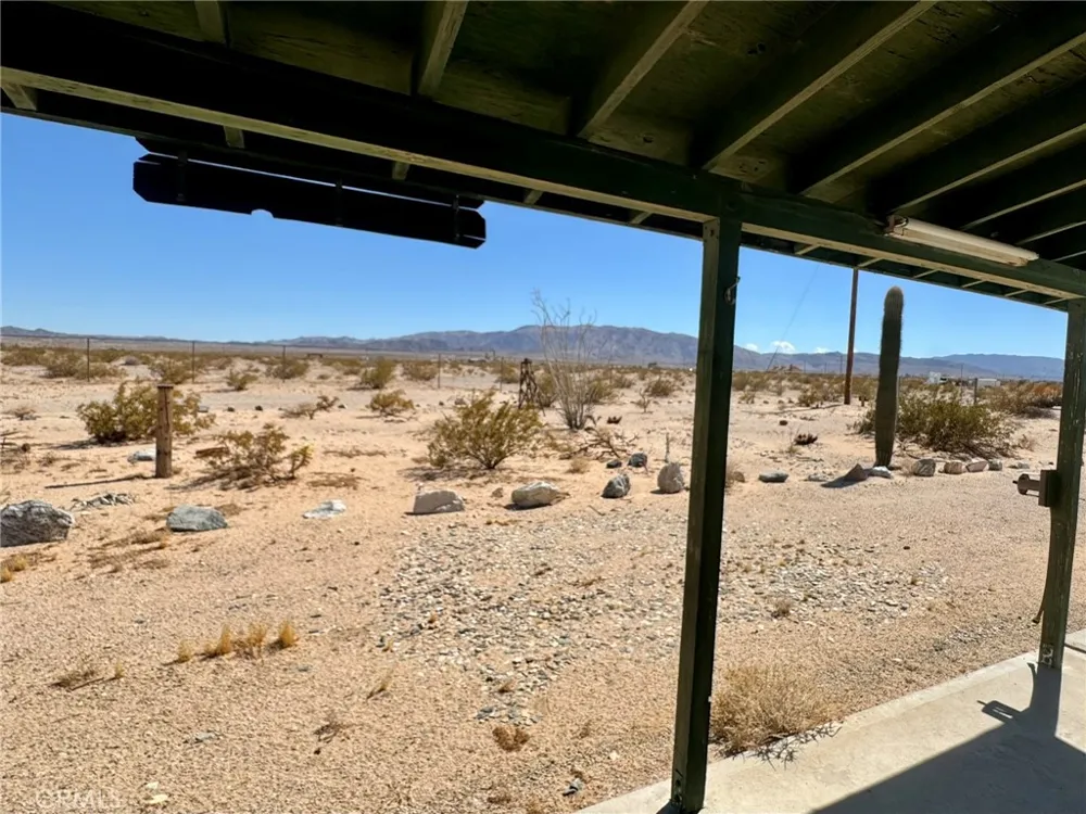 80250 El Paseo 29 Palms, CA 92277