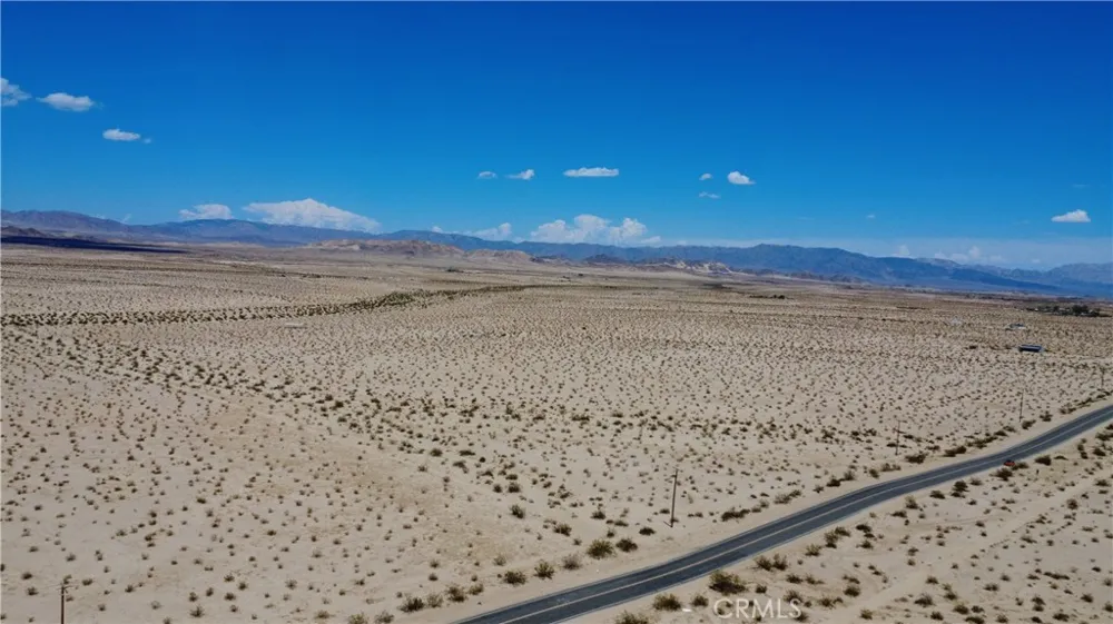 75742 Amboy Road 29 Palms, CA 92277