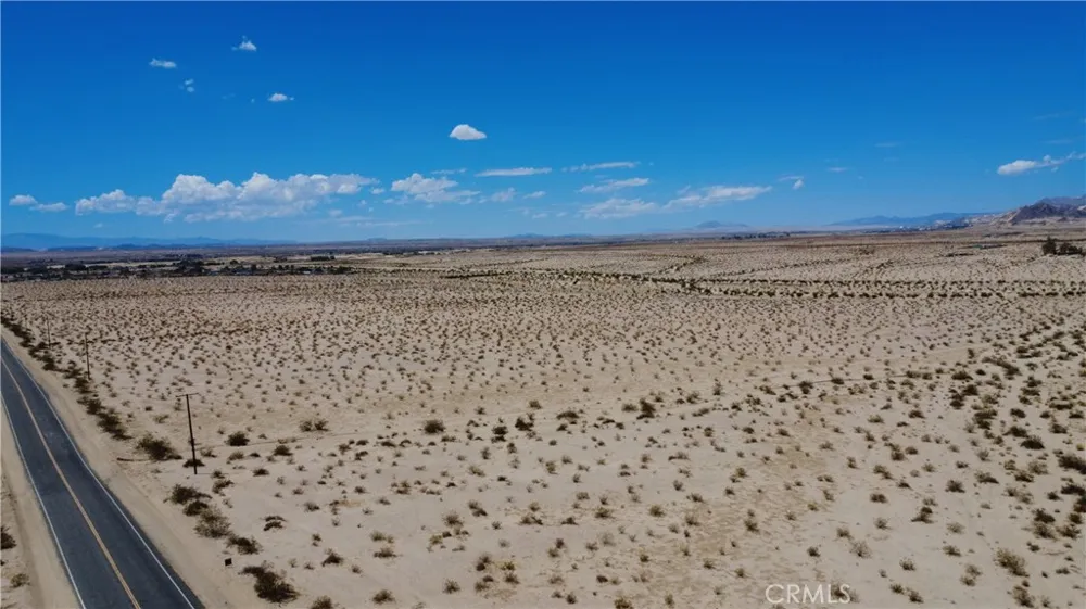 75742 Amboy Road 29 Palms, CA 92277