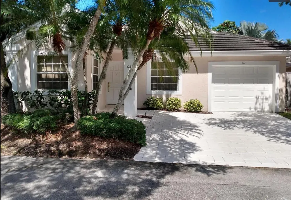 62 ADMIRALS COURT Palm Beach Gardens, FL 33418