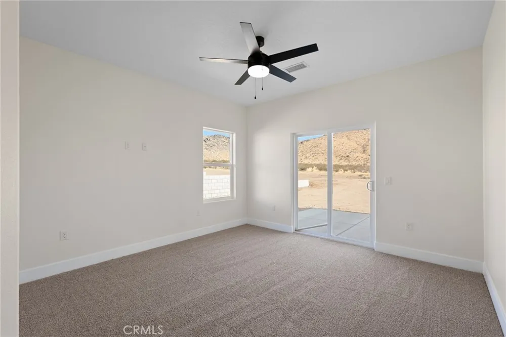 19715 Roanoke Road Apple Valley, CA 92307
