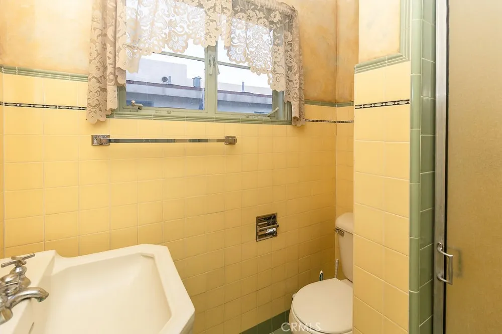 1417 Highland Avenue Needles, CA 92363