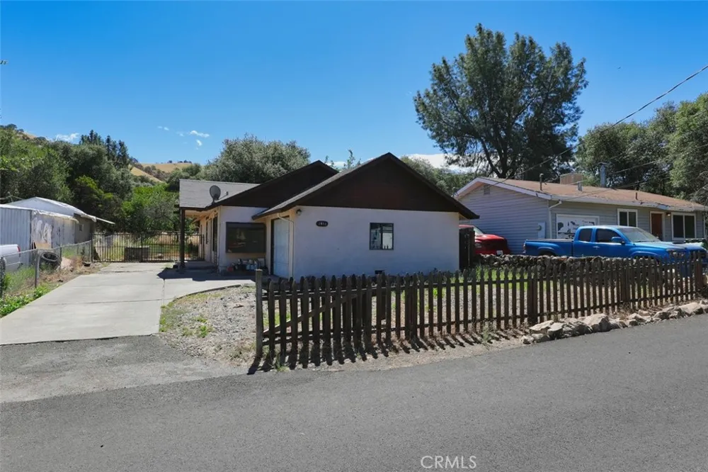 2954 8th Clearlake, CA 95422