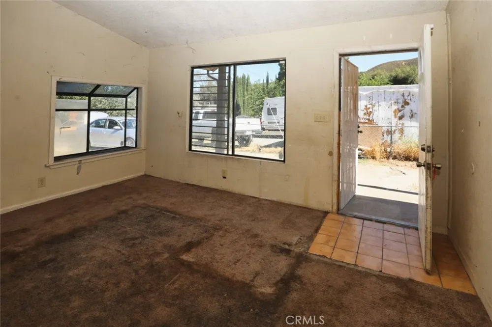 2954 8th Clearlake, CA 95422