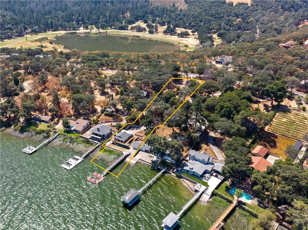 2570 Eastlake Drive Kelseyville, CA 95451