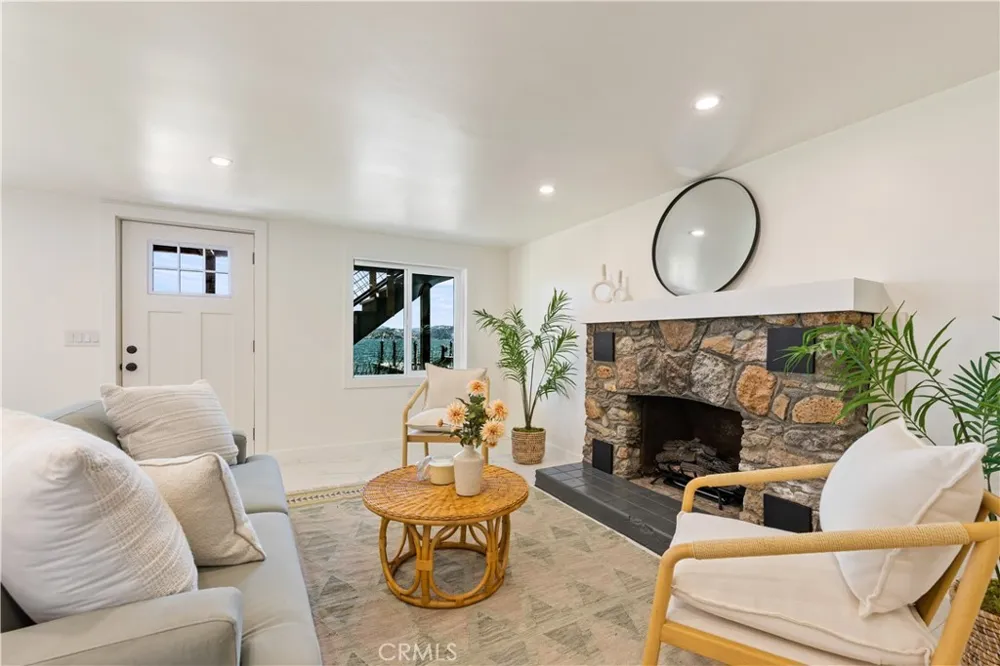 2570 Eastlake Drive Kelseyville, CA 95451