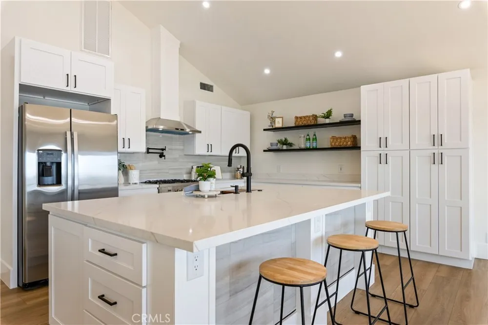 2570 Eastlake Drive Kelseyville, CA 95451