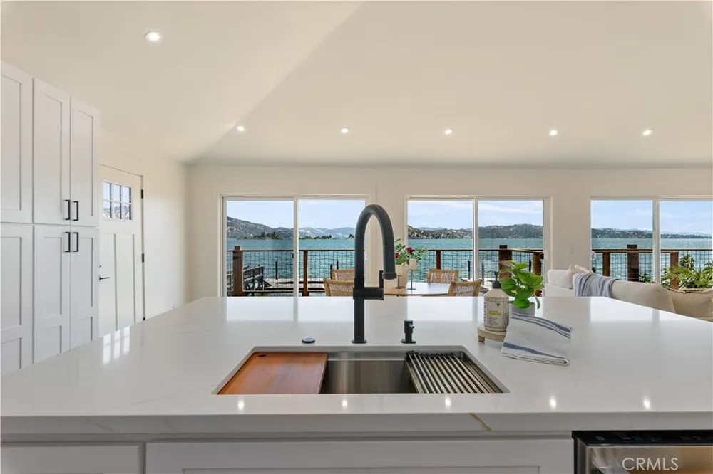 2570 Eastlake Drive Kelseyville, CA 95451