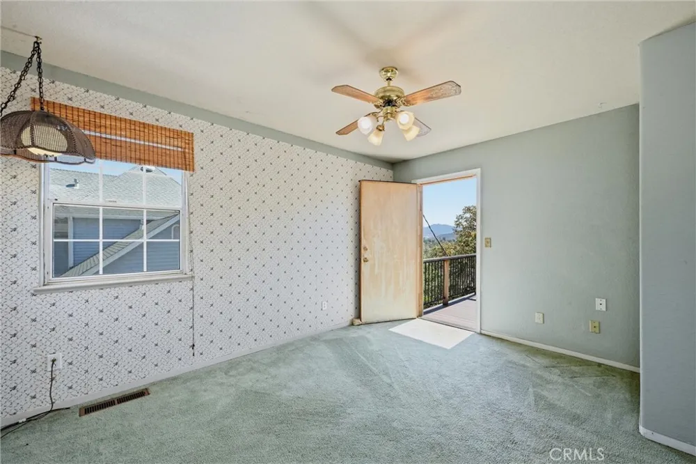 18904 Deer Hill Hidden Valley Lake, CA 95467