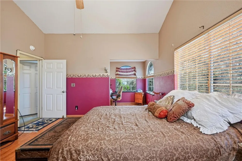 18904 Deer Hill Hidden Valley Lake, CA 95467