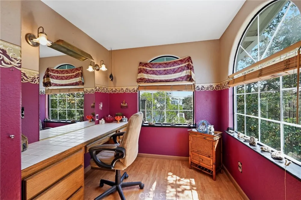18904 Deer Hill Hidden Valley Lake, CA 95467