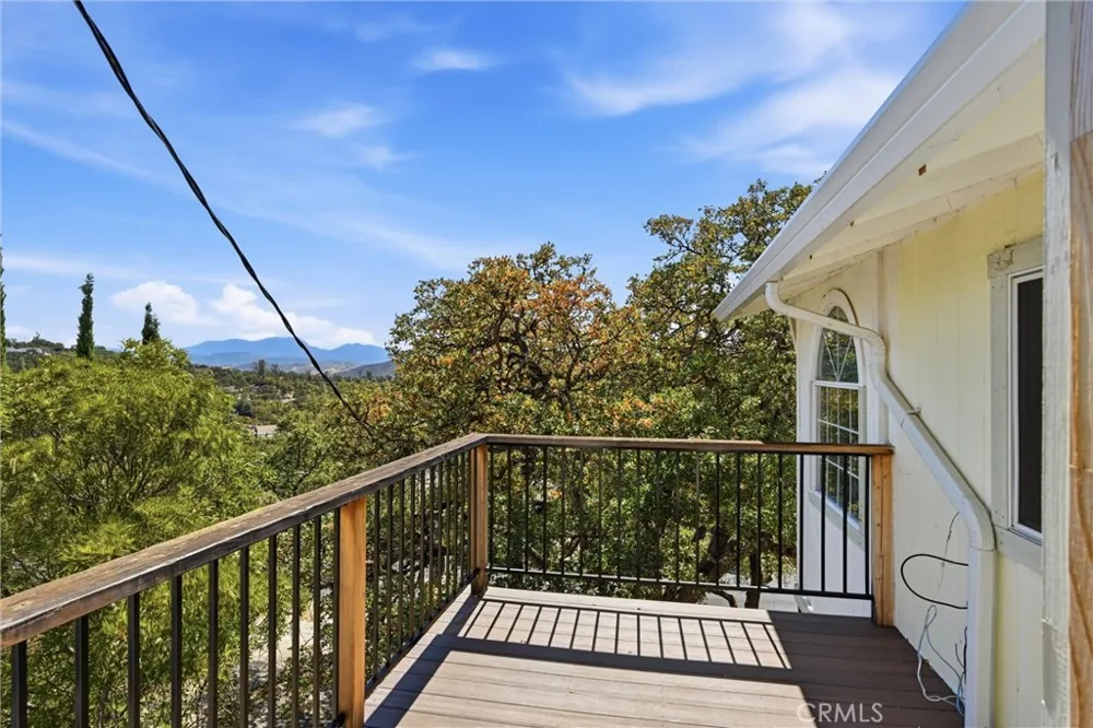 18904 Deer Hill Hidden Valley Lake, CA 95467