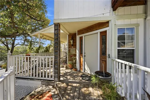 18904 Deer Hill