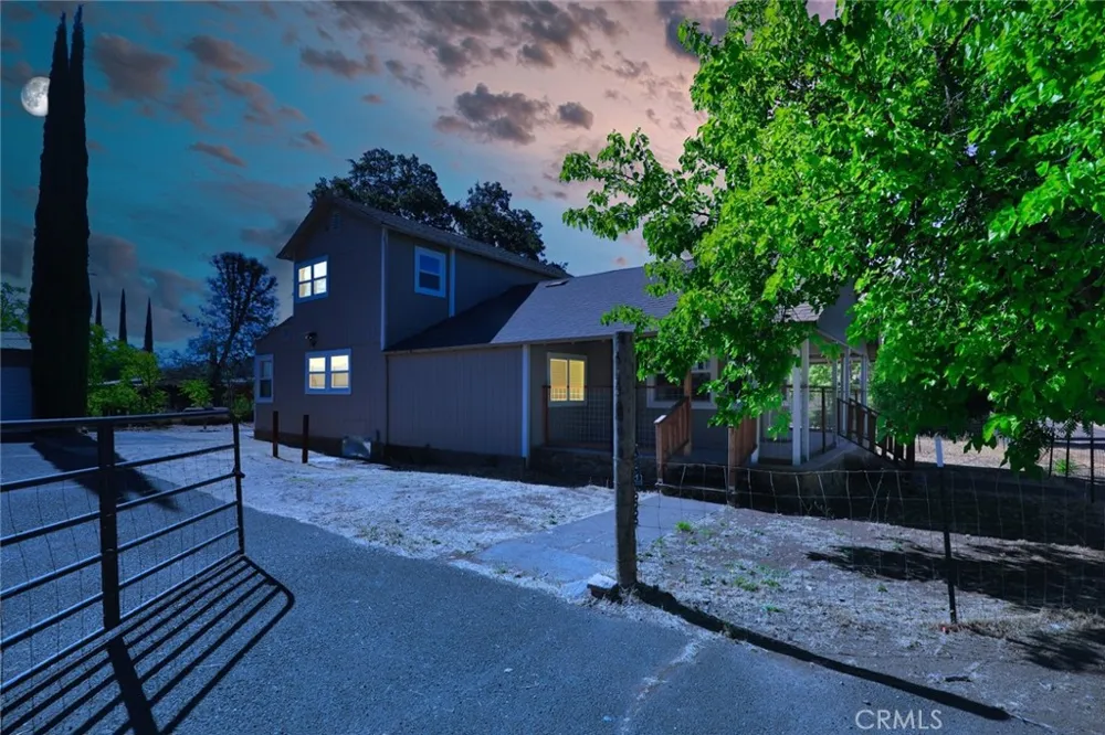 140 Schindler Clearlake Oaks, CA 95423