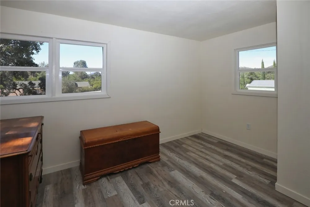 140 Schindler Clearlake Oaks, CA 95423