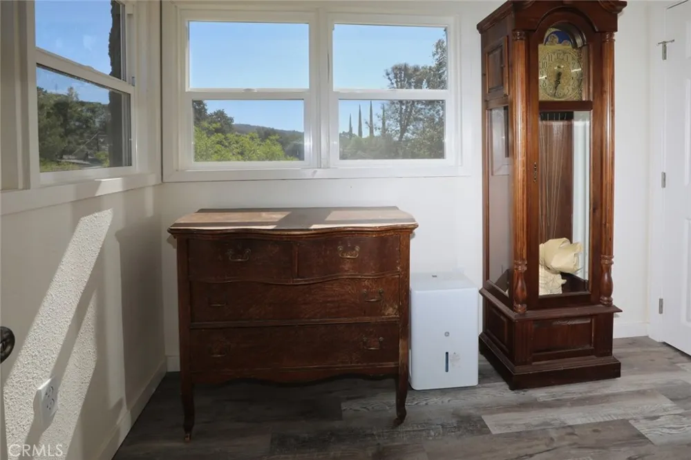 140 Schindler Clearlake Oaks, CA 95423