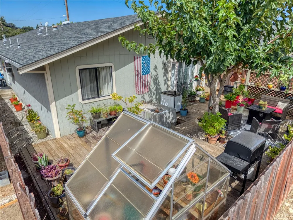 1414 Hartley Street Lakeport, CA 95453