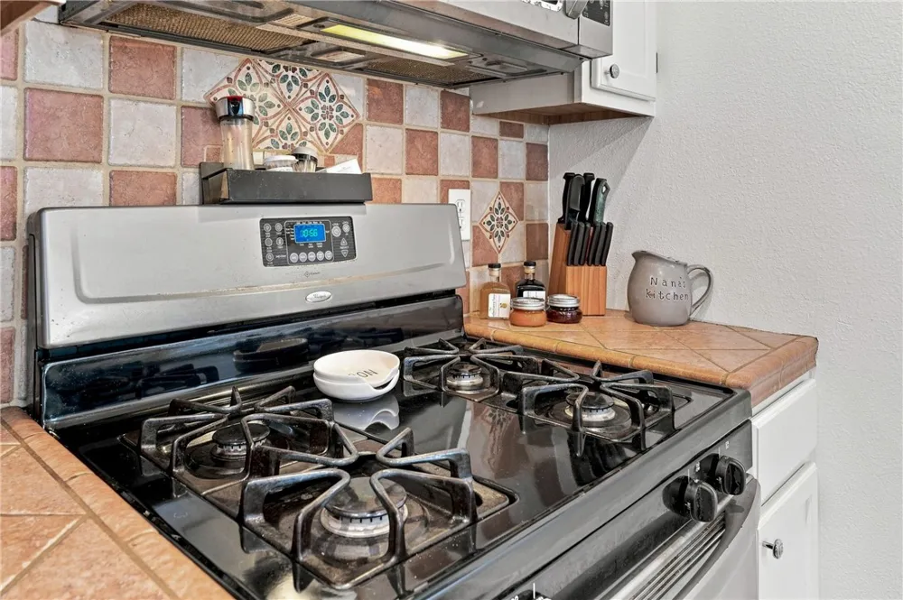 1414 Hartley Street Lakeport, CA 95453
