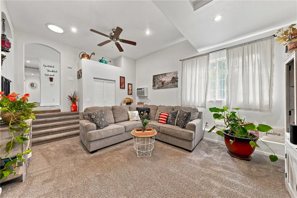 1414 Hartley Street Lakeport, CA 95453