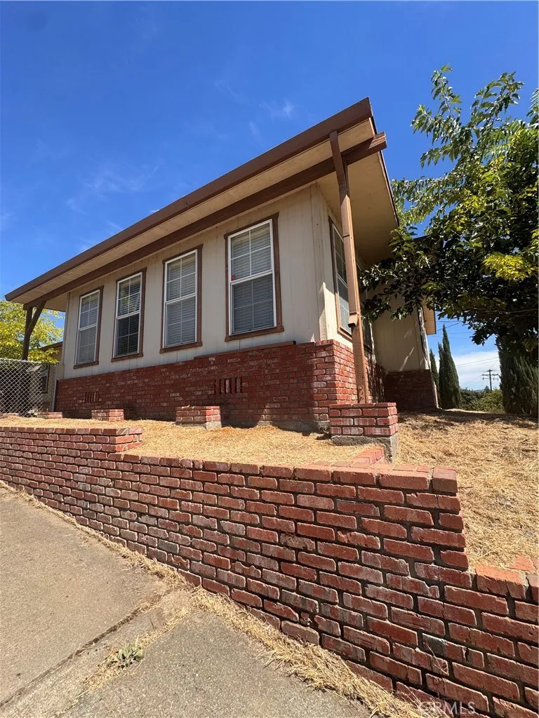 13720 Arrowhead Clearlake, CA 95422