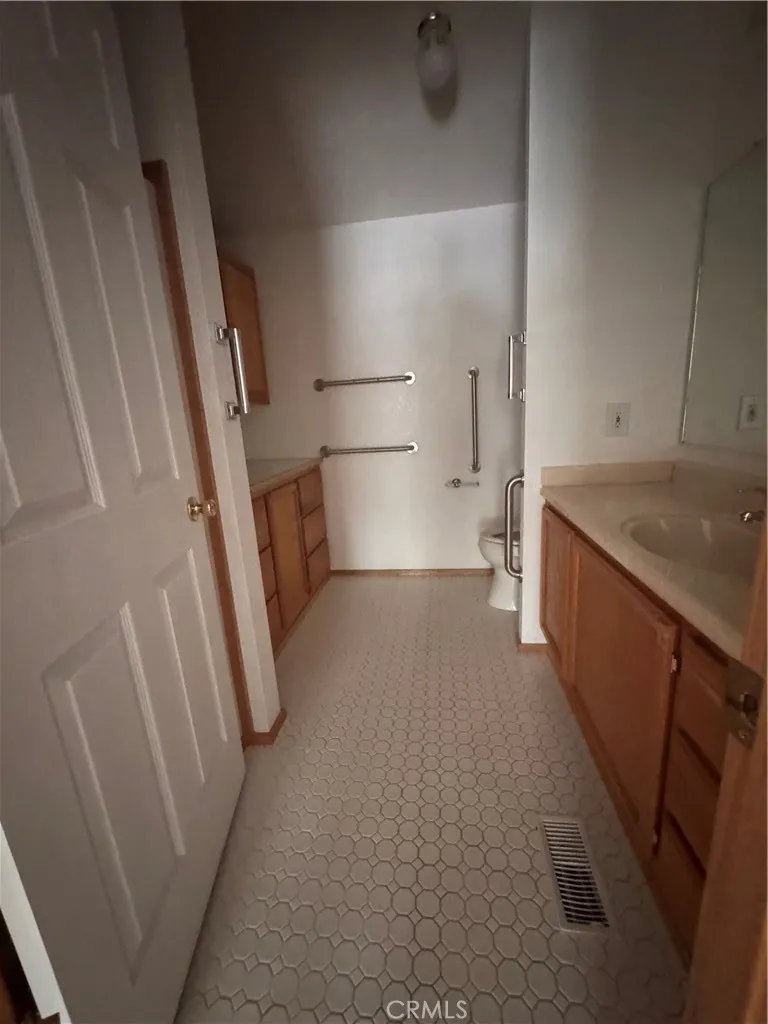 13720 Arrowhead Clearlake, CA 95422