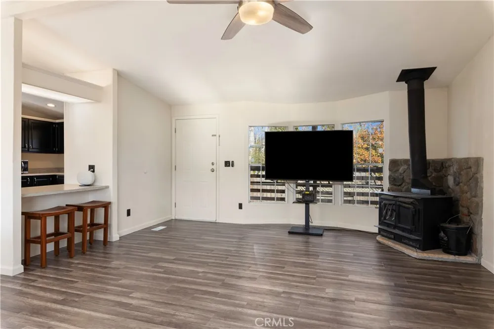 5675 Lakeshore Boulevard Lakeport, CA 95453