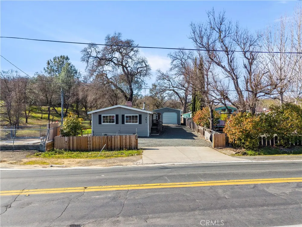 5675 Lakeshore Boulevard Lakeport, CA 95453