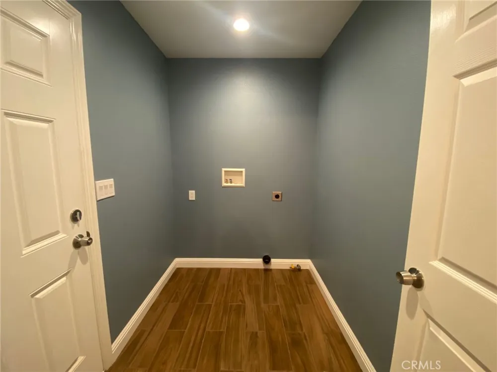 15930 Young Street Middletown, CA 95461