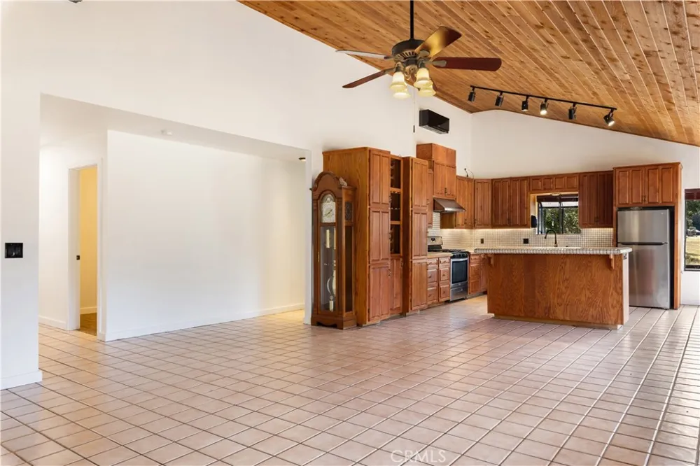 9679 Salmina Road Kelseyville, CA 95451