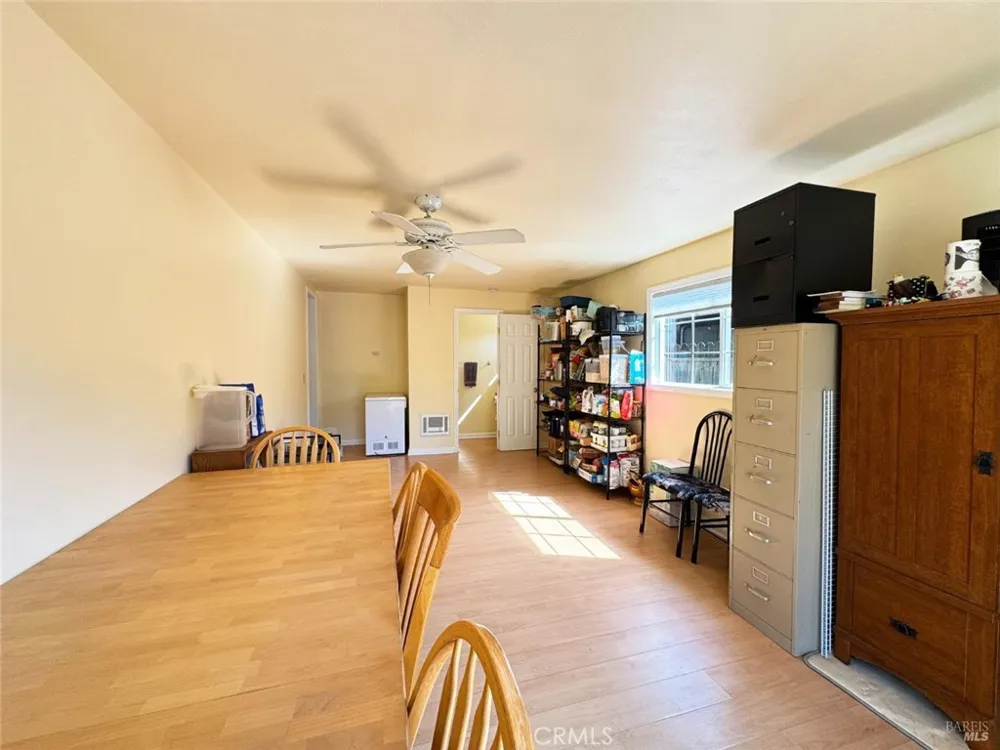 255 Burlington Ukiah, CA 95482