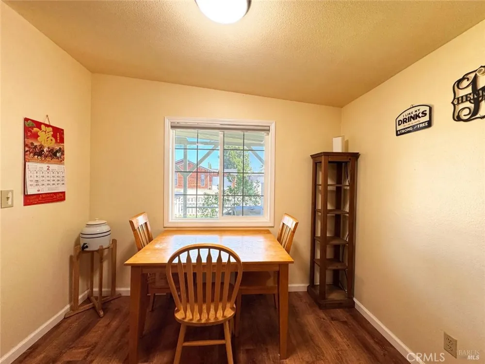 255 Burlington Ukiah, CA 95482