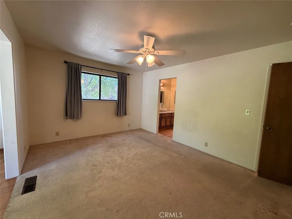 19902 Mountain Hidden Valley Lake, CA 95467