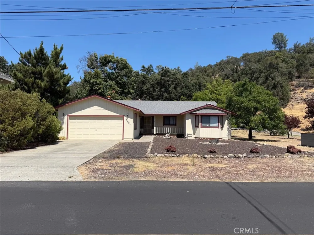 19902 Mountain Hidden Valley Lake, CA 95467