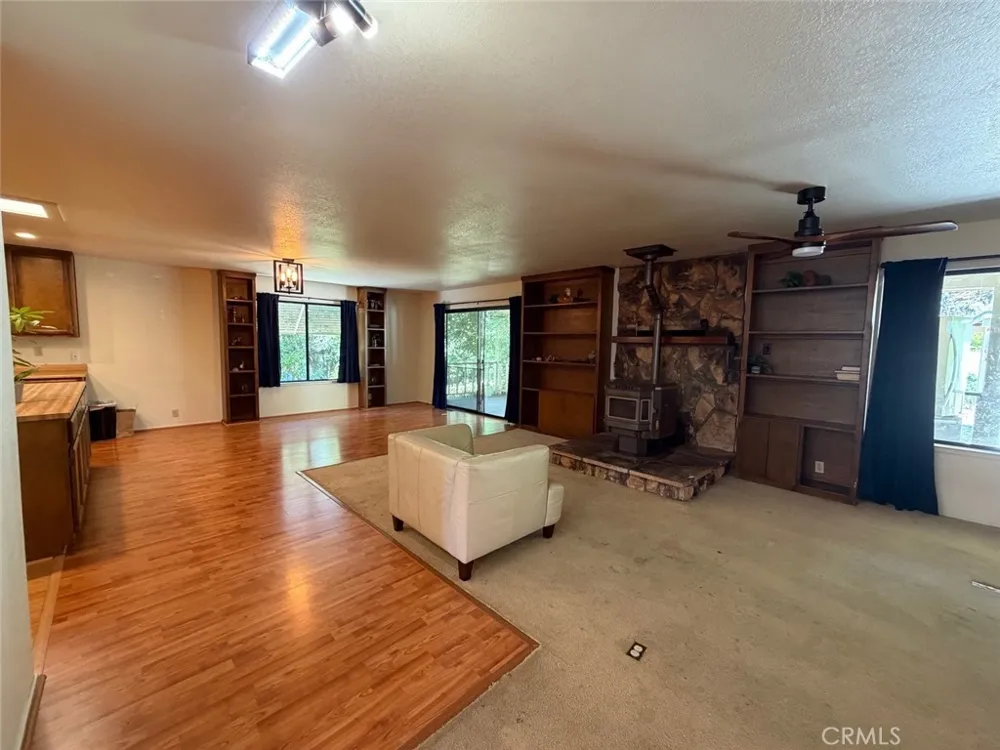 19902 Mountain Hidden Valley Lake, CA 95467